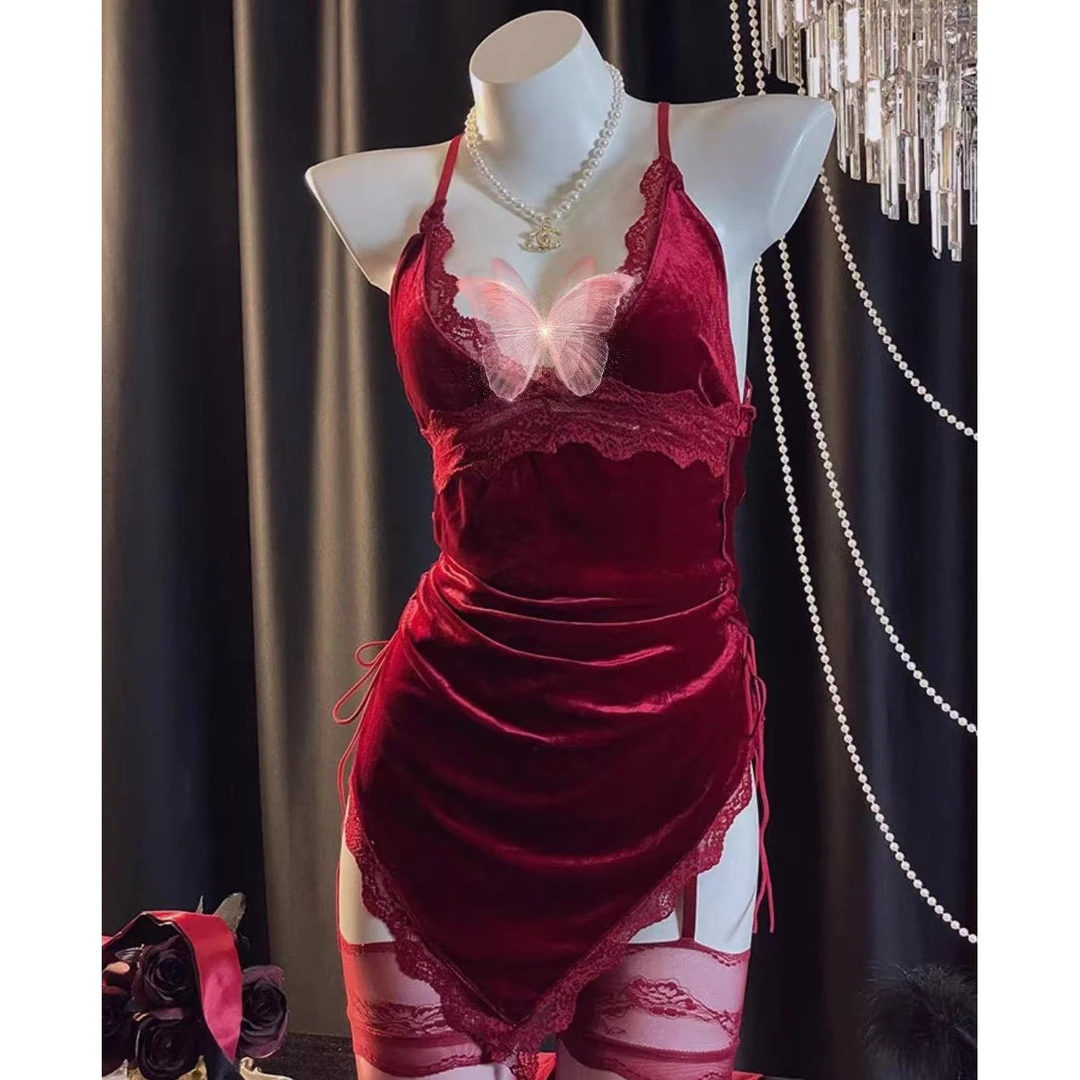 （微醺御姐）80-120斤性感露背吊带禁欲系蕾丝高开叉睡裙