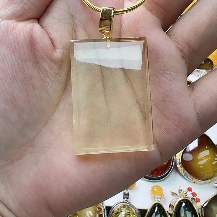 琥珀未镶嵌珠宝奇石