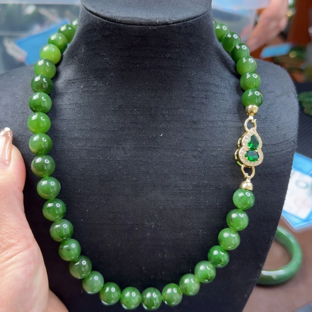 和田玉（碧玉）颈饰未镶嵌