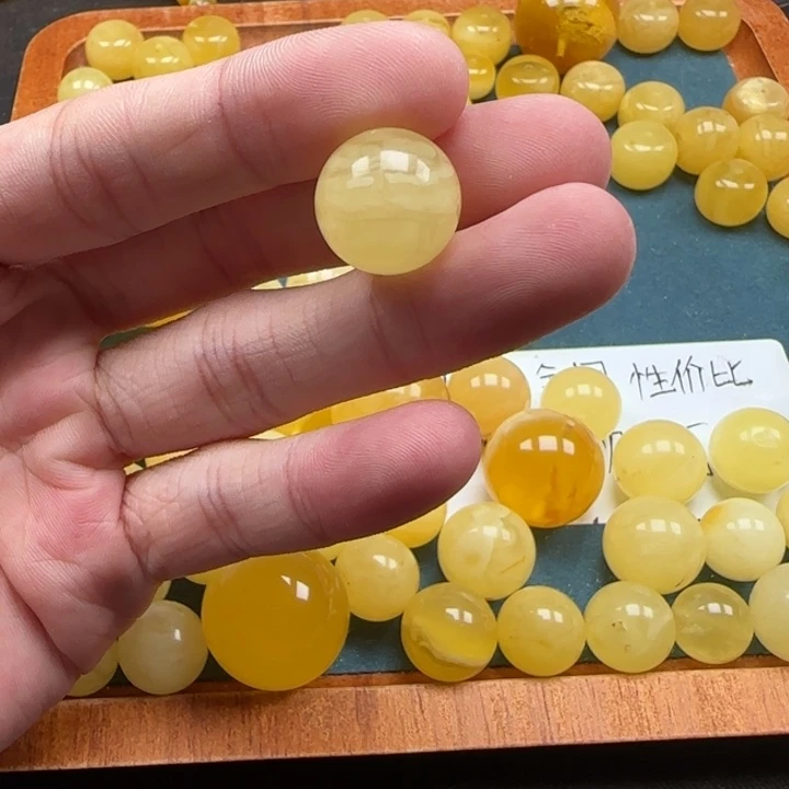 蜜蜡未镶嵌珠宝奇石天然126