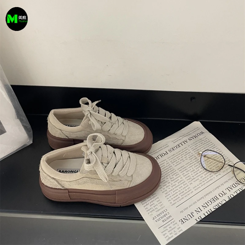 小白鞋板鞋休闲百搭厚底低帮女鞋小众学生潮鞋复古平底学