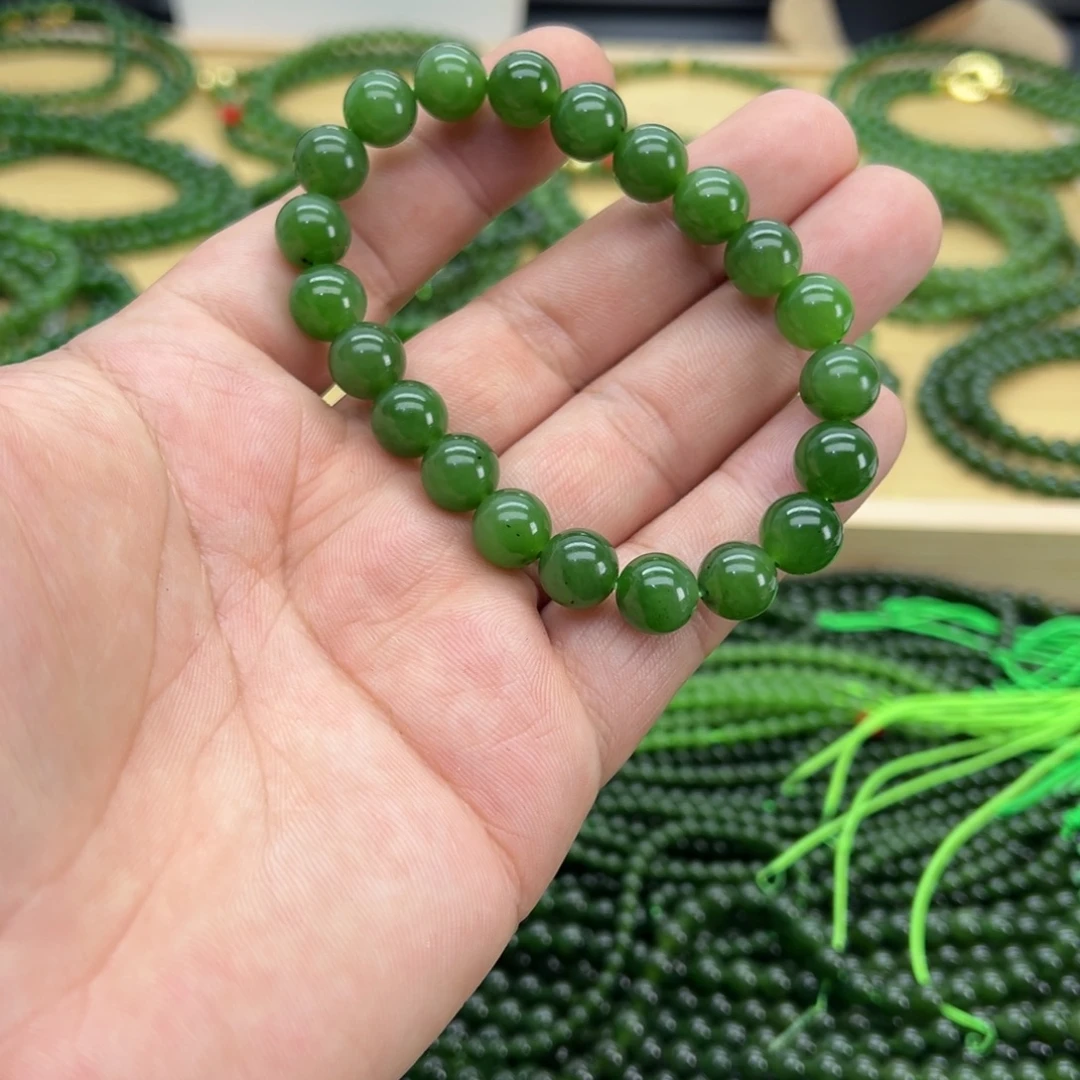 和田玉（碧玉）未镶嵌颈饰卡10 阳绿 微黑 21颗