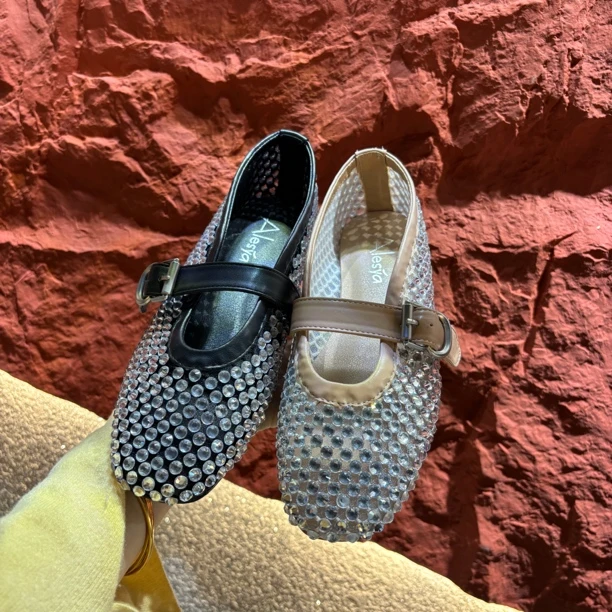 2089编织镂空渔网凉鞋女新款平底一字扣带闪钻玛丽珍单鞋