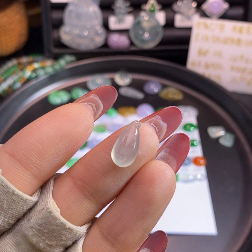 【闪购商品】翡翠挂件未镶嵌瓜