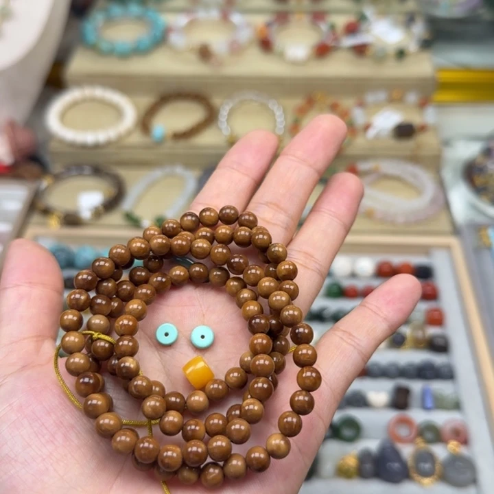 未镶嵌库克手串?****妹