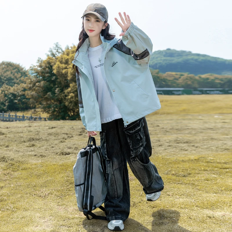 女童春秋款冲锋衣2025新款儿童洋气时髦外套春秋款中大童上衣夹克