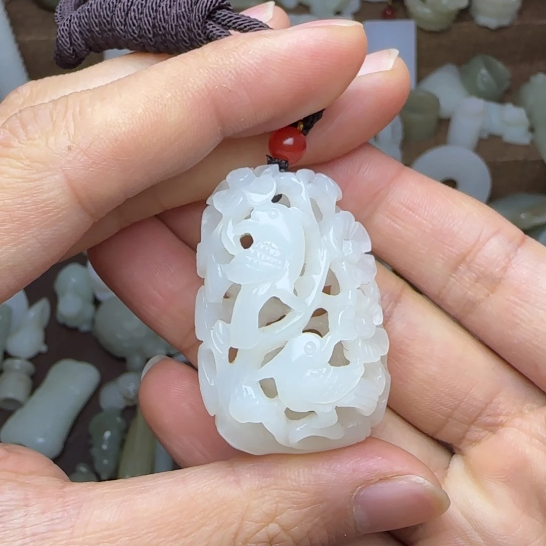 和田玉挂件未镶嵌