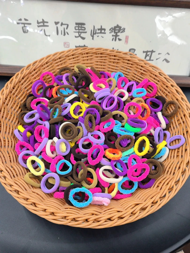 宝宝可爱儿童拇指线圈高弹力发绳发圈