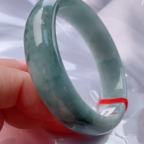 翡翠手镯未镶嵌57无纹裂48小时鉴赏有微瑕棉