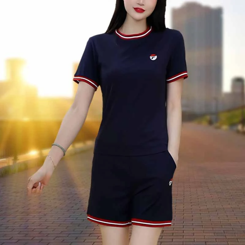 圆领运动套装女2025新款夏季爆款宽松时尚减龄休闲短袖短裤两件套