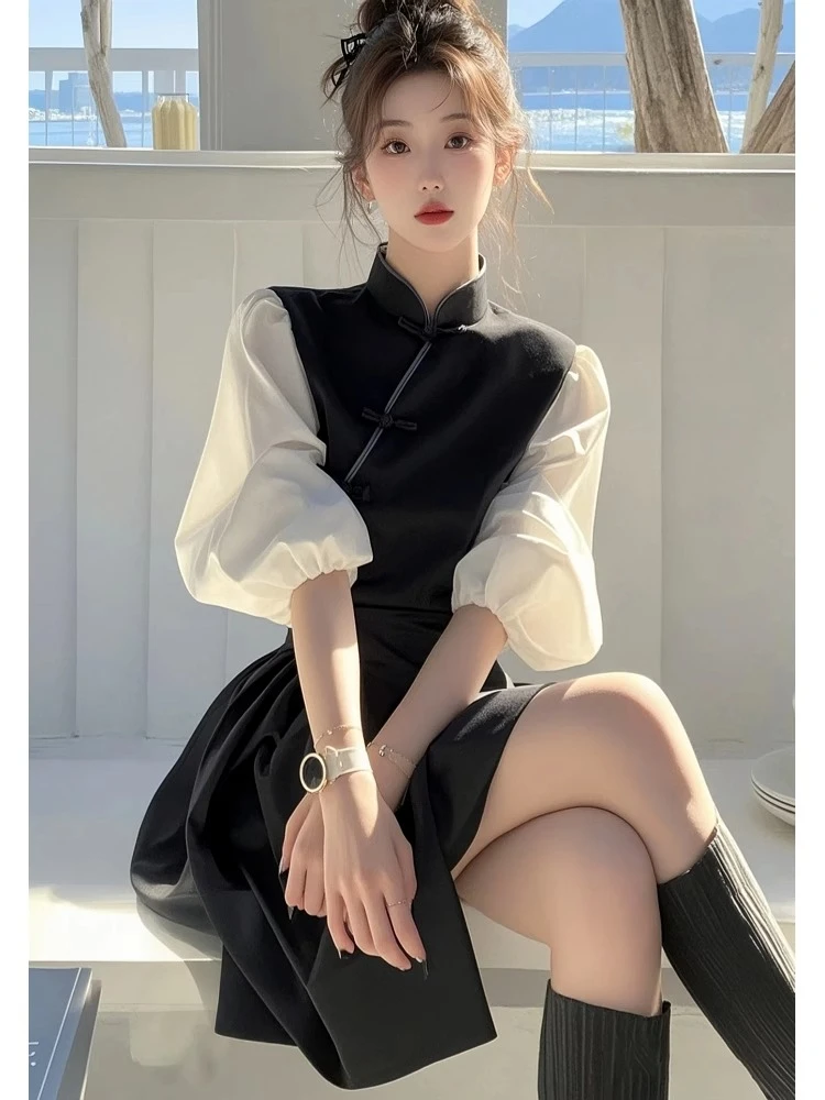 2025春季今年爆款超火短裙新中式国风高级感显瘦黑白撞色连衣裙女