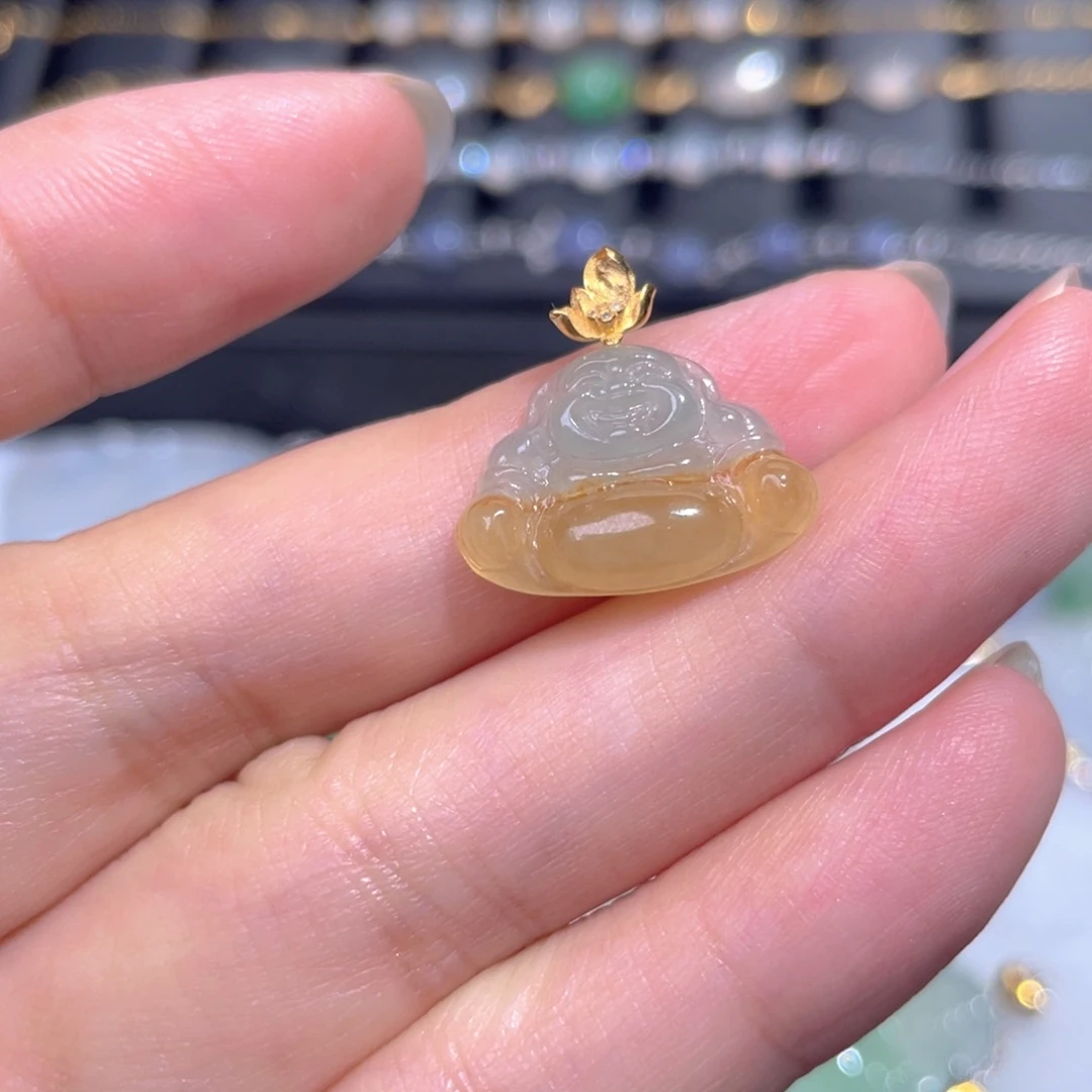 颈饰18K金镶嵌翡翠翡翠