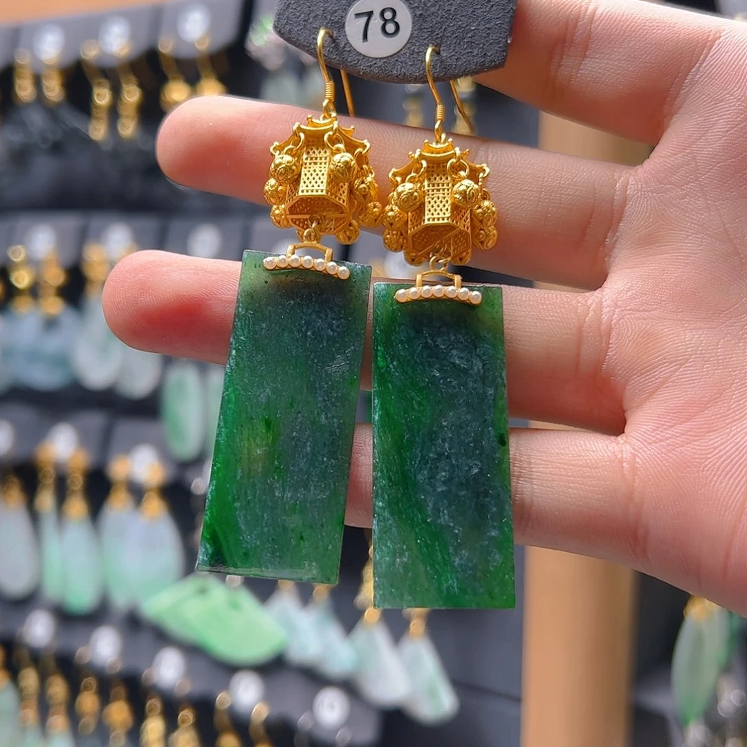 未镶嵌翡翠耳饰翡翠