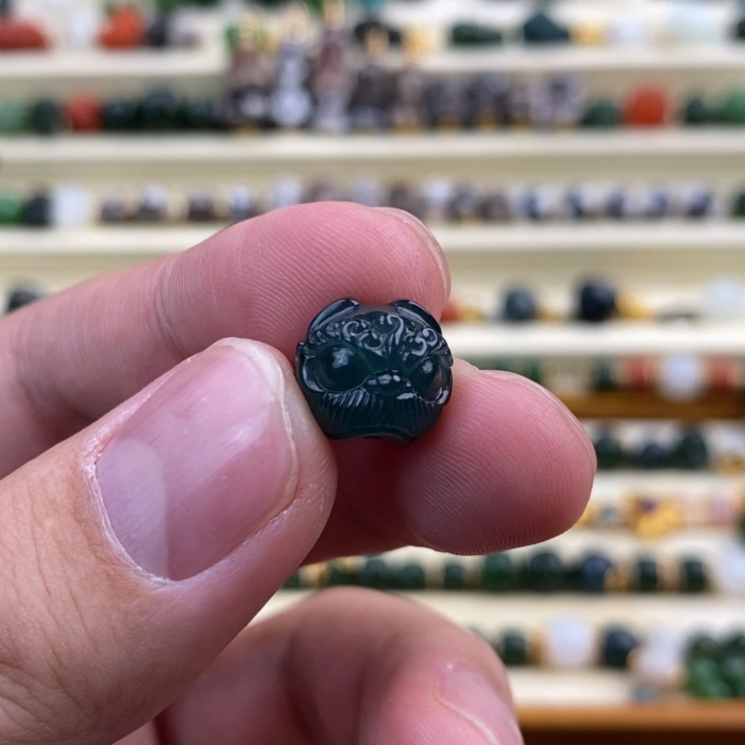 翡翠颈饰未镶嵌隔珠