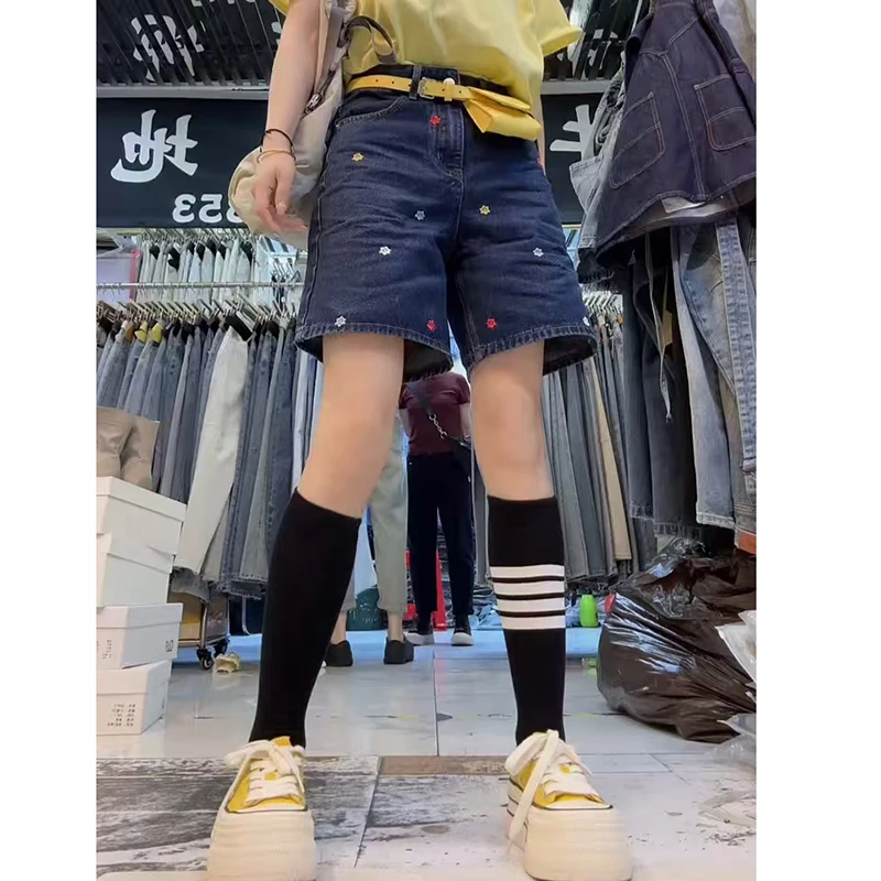 大码高腰直筒牛仔短裤女2025年夏季新款小个子穿搭显瘦五分中裤