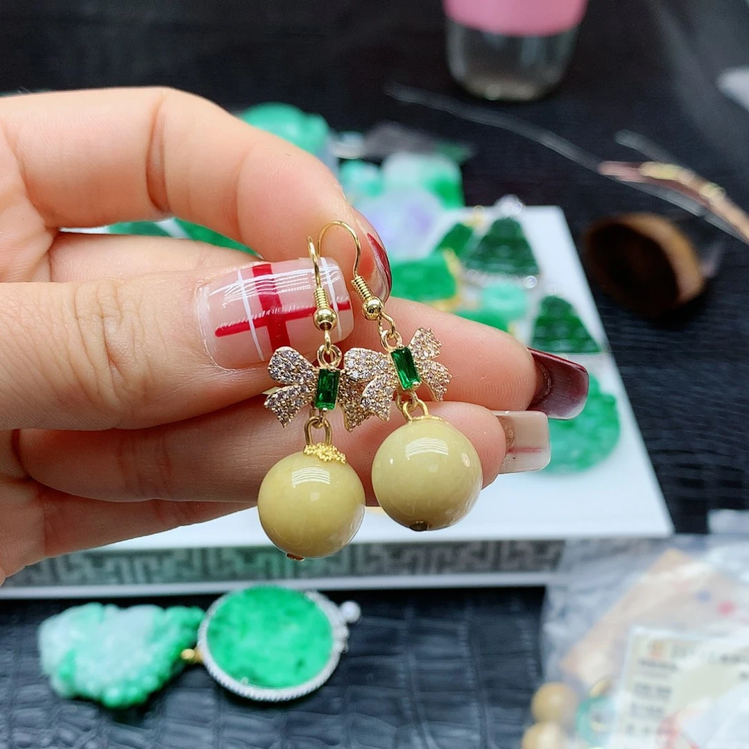 【闪购商品】翡翠耳饰未镶嵌，