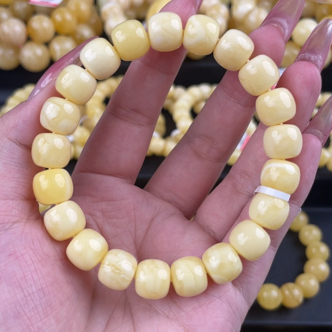 琥珀未镶嵌裸石纯浓蜡奶酪11