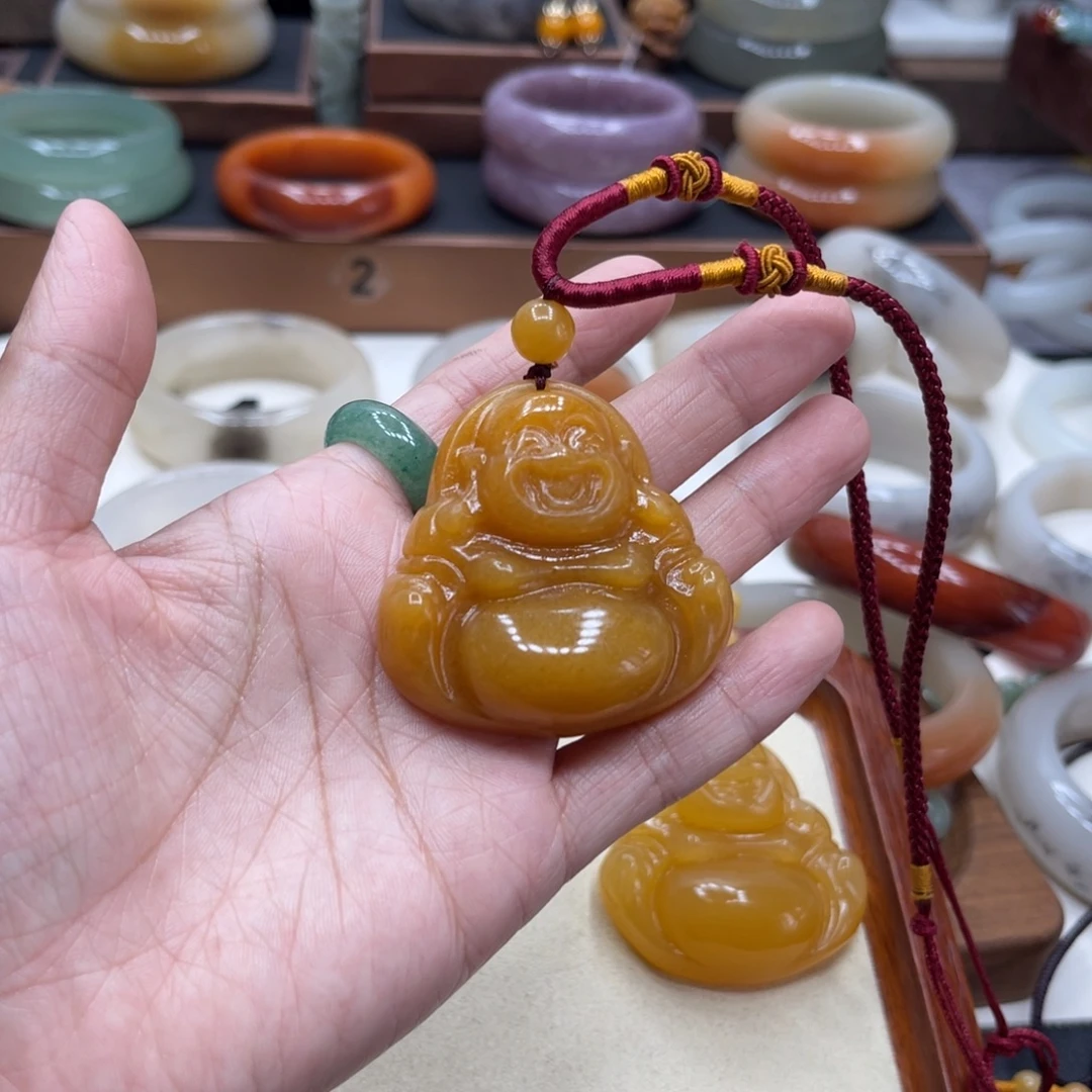 阿***莲未镶嵌石英岩玉珠宝奇石