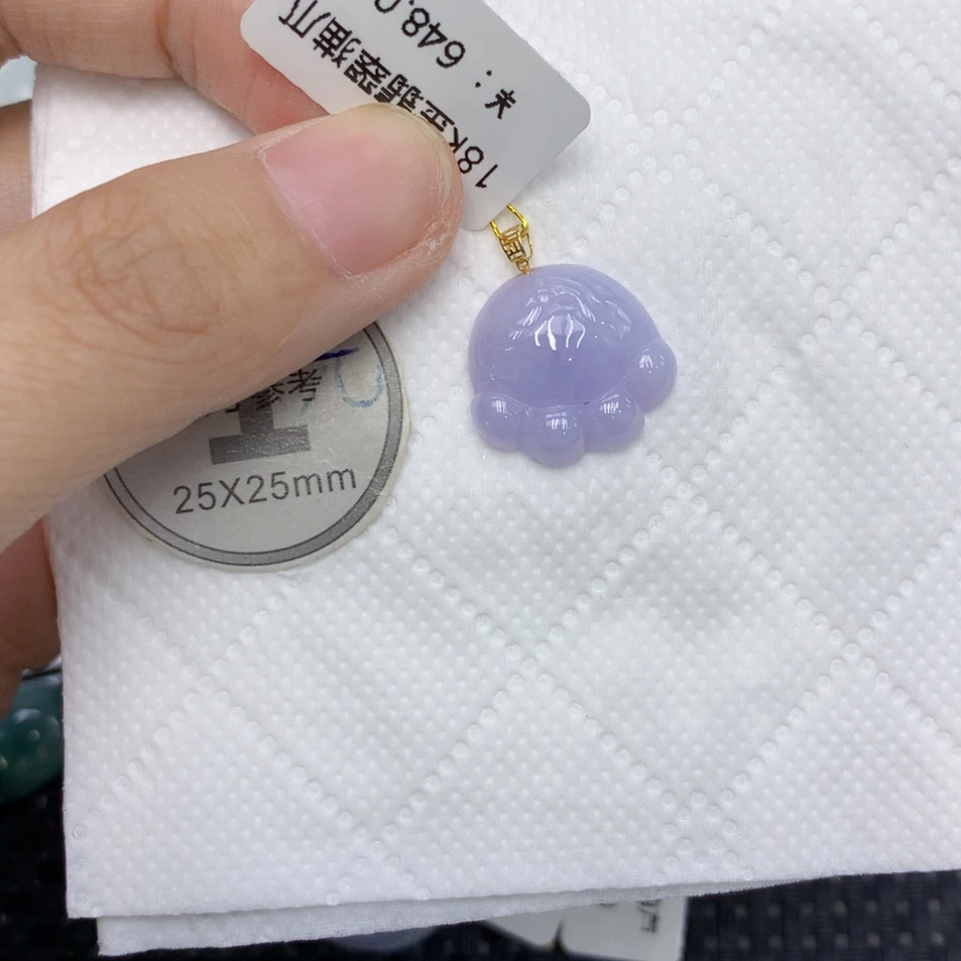 颈饰18K金镶嵌翡翠
