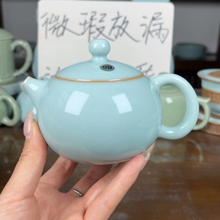69号天青色西施壶不完美