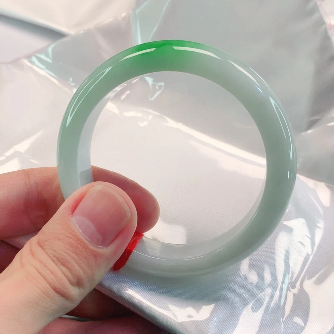 翡翠手镯未镶嵌翡翠手镯1445