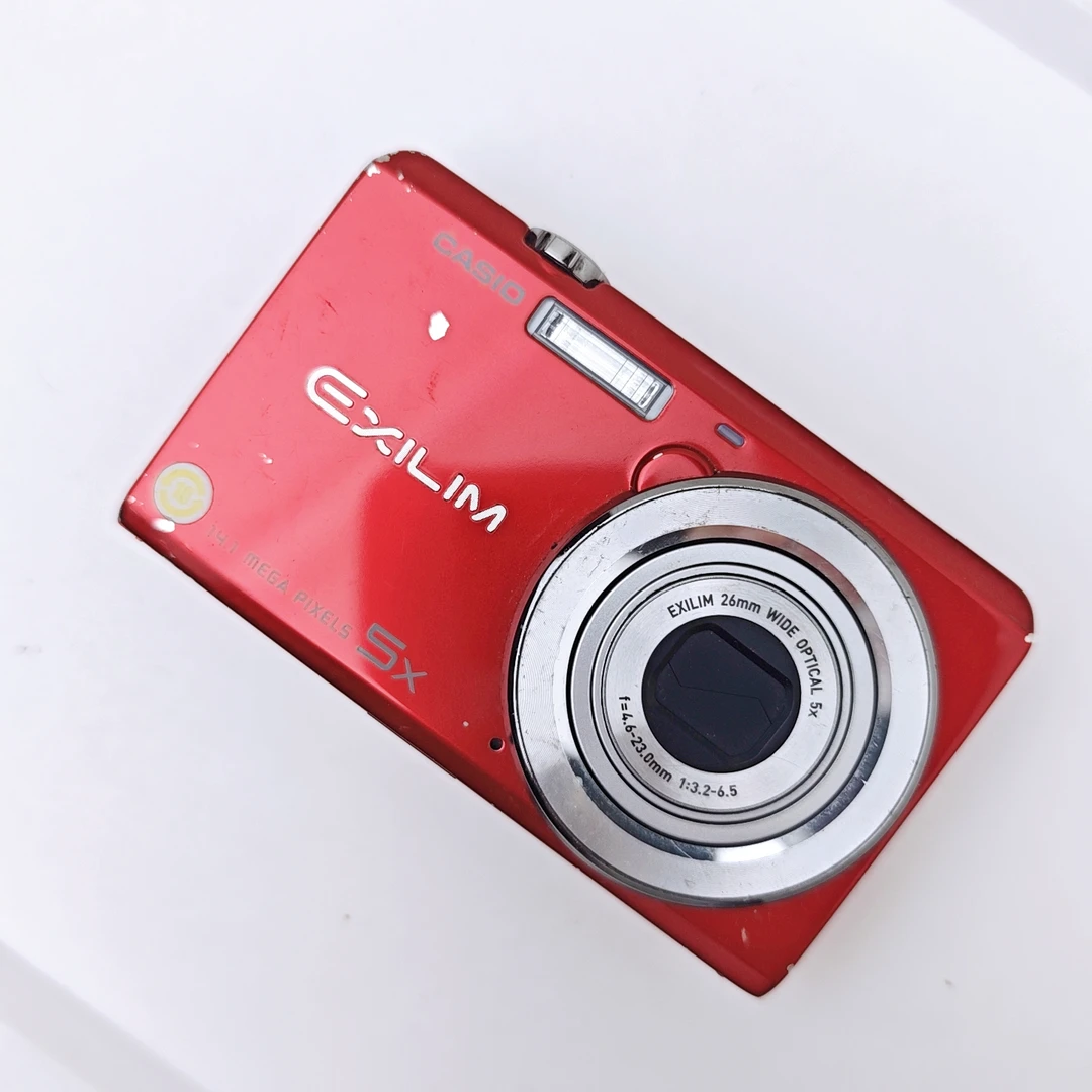 9新 Casio/卡西欧 zs15 触屏 1410万像素5倍变焦 ccd相机