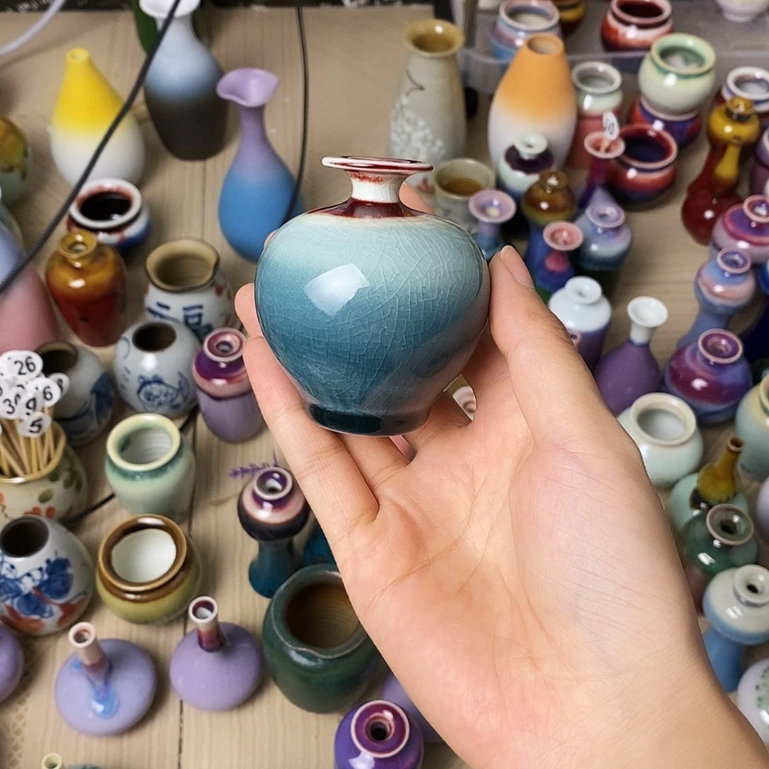 摆件巴掌大不插花景德镇高温陶瓷小花器