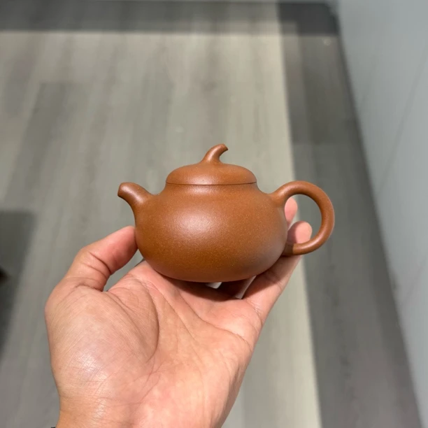 无添加 宝山红黄泥 茄瓜 精工半手 紫砂壶