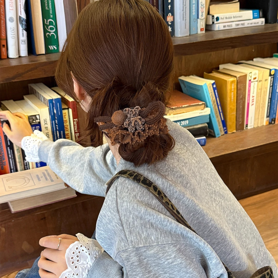 法国LastKiss小熊毛球大肠发圈女高级感低马尾皮筋头花盘发丸子头