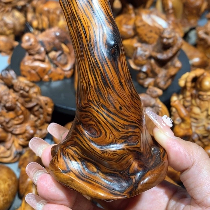 柏木一**顾太行崖柏陈化