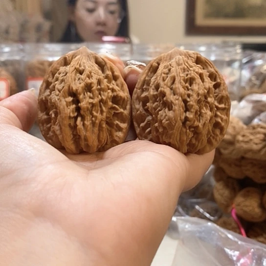 文玩核桃吊坠43麦虎