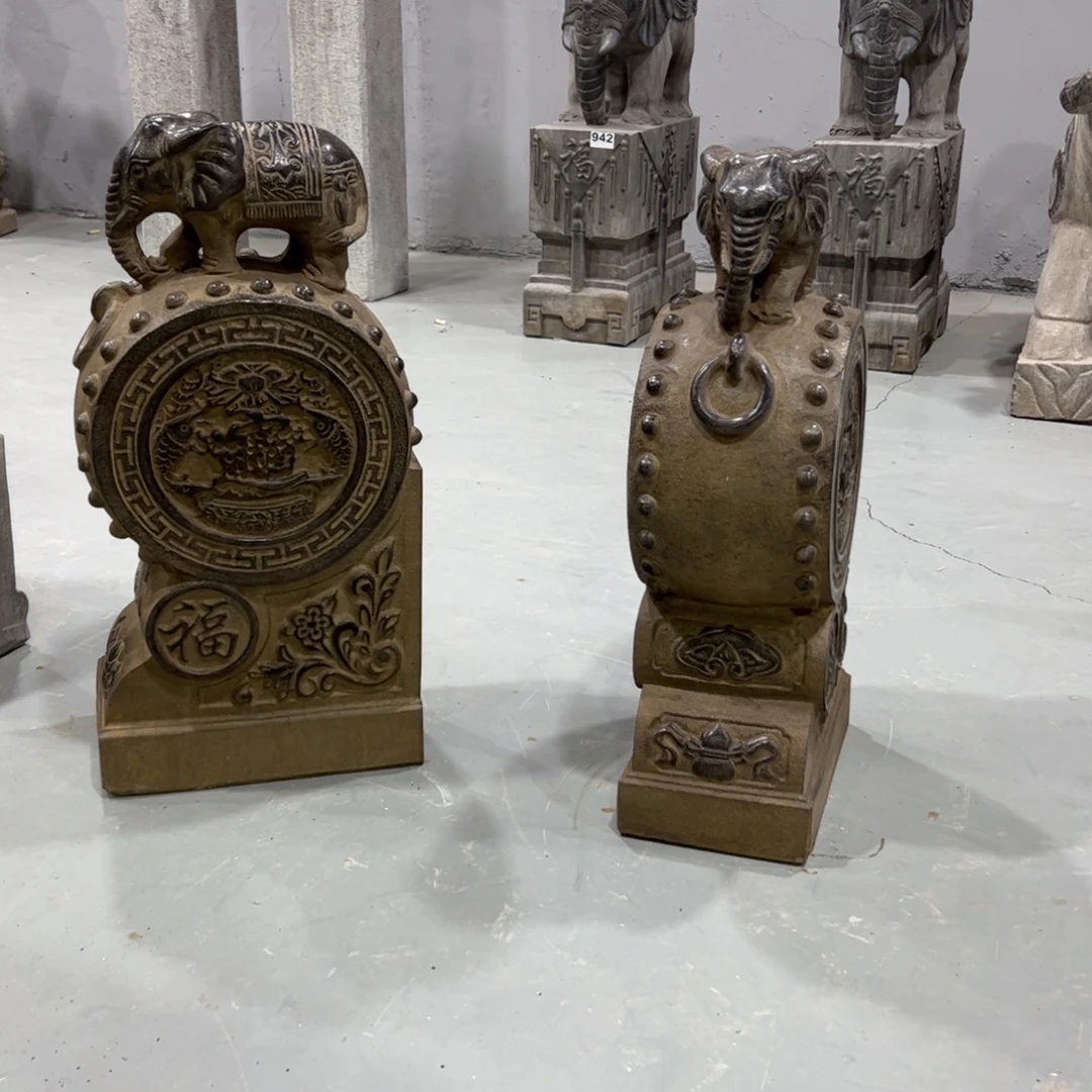 $***$腹部和背部红红火火古代建筑设计风格