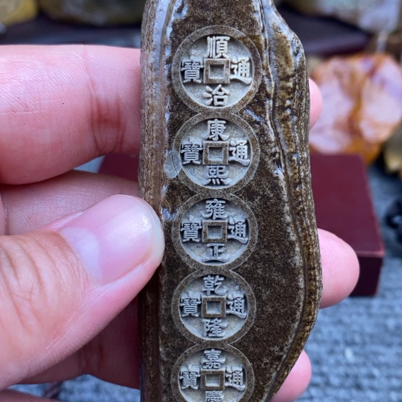 【闪购商品】原石雕刻手把件