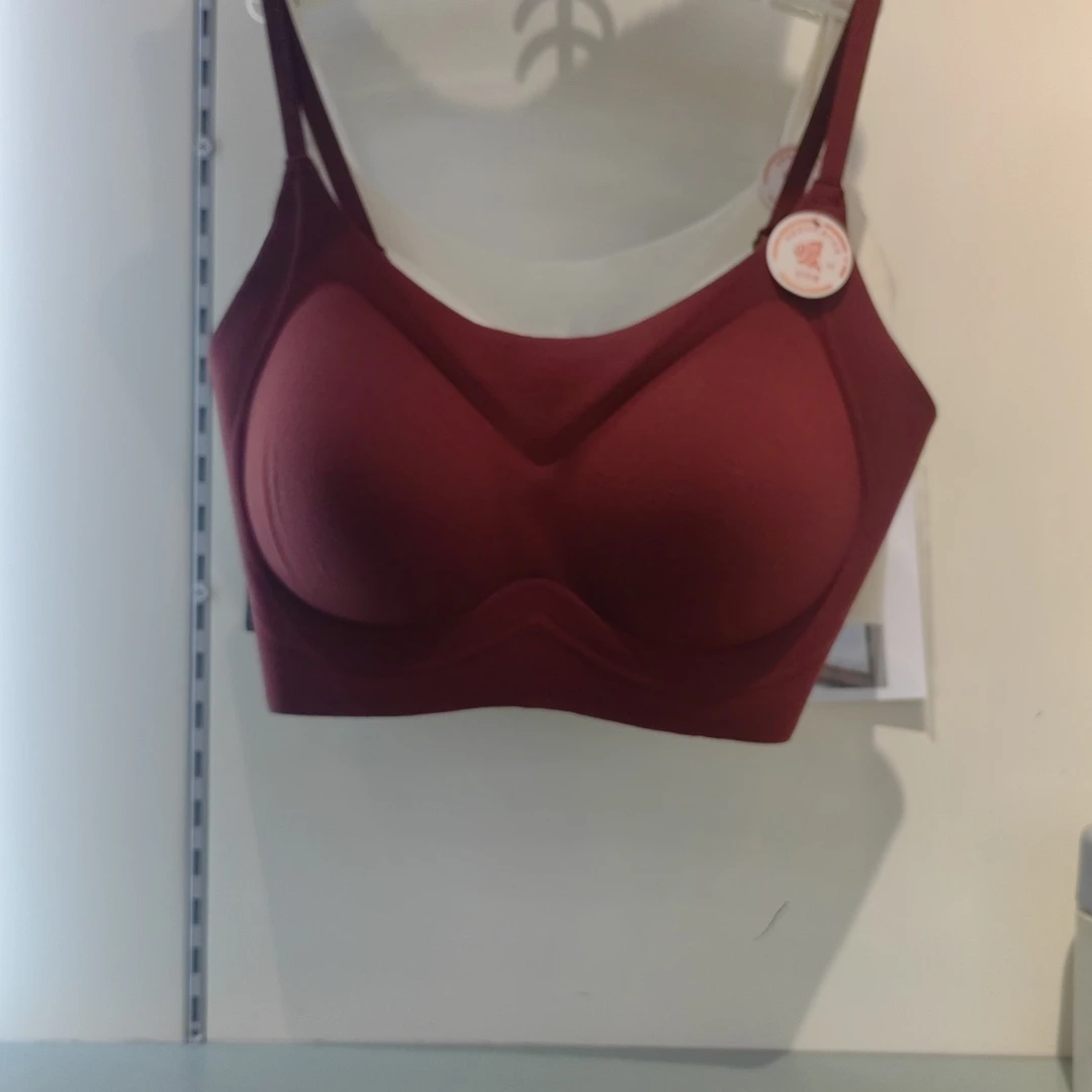 生姜暖肤衣内衣胸隐形衣女士蕾丝舒适美背透气肤色保暖文胸2715