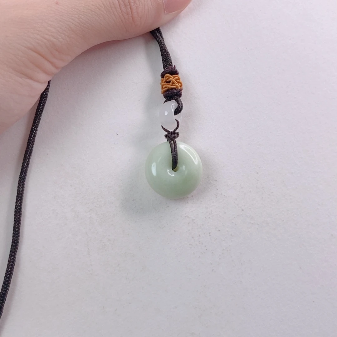 蓝田玉（蛇纹石化大理石玉）颈饰未镶嵌