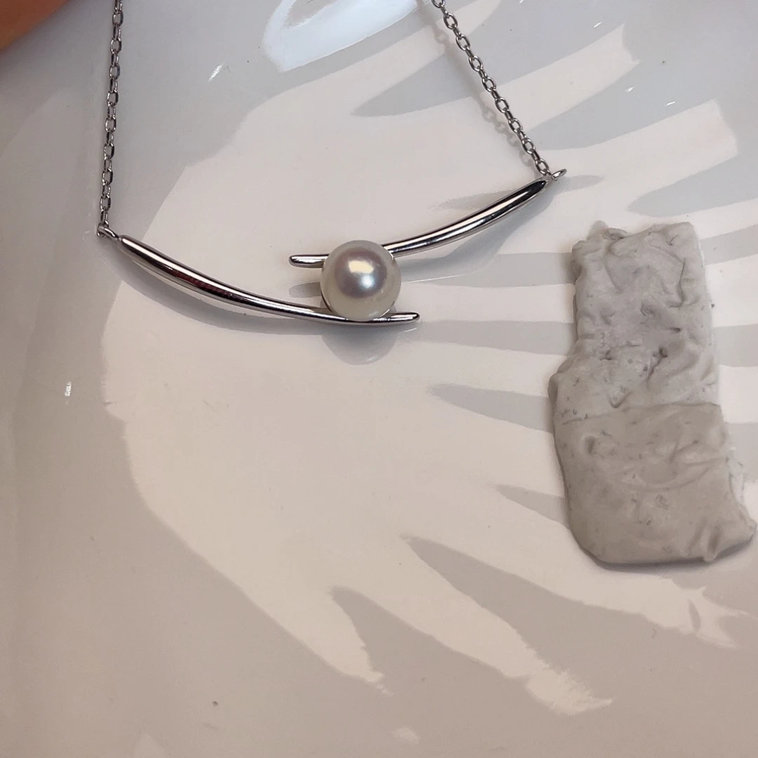 银S925镶嵌海水珍珠项链