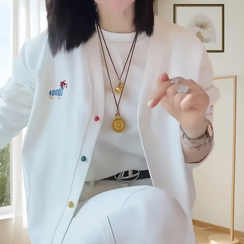 2025春秋季韩版狗狗刺绣长袖上衣 时尚宽松休闲外套V领洋气衣服女