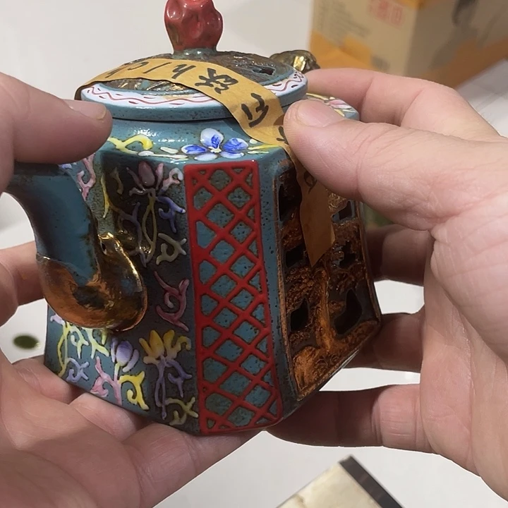 紫砂茶壶紫砂壶大家都知道喜欢紫砂
