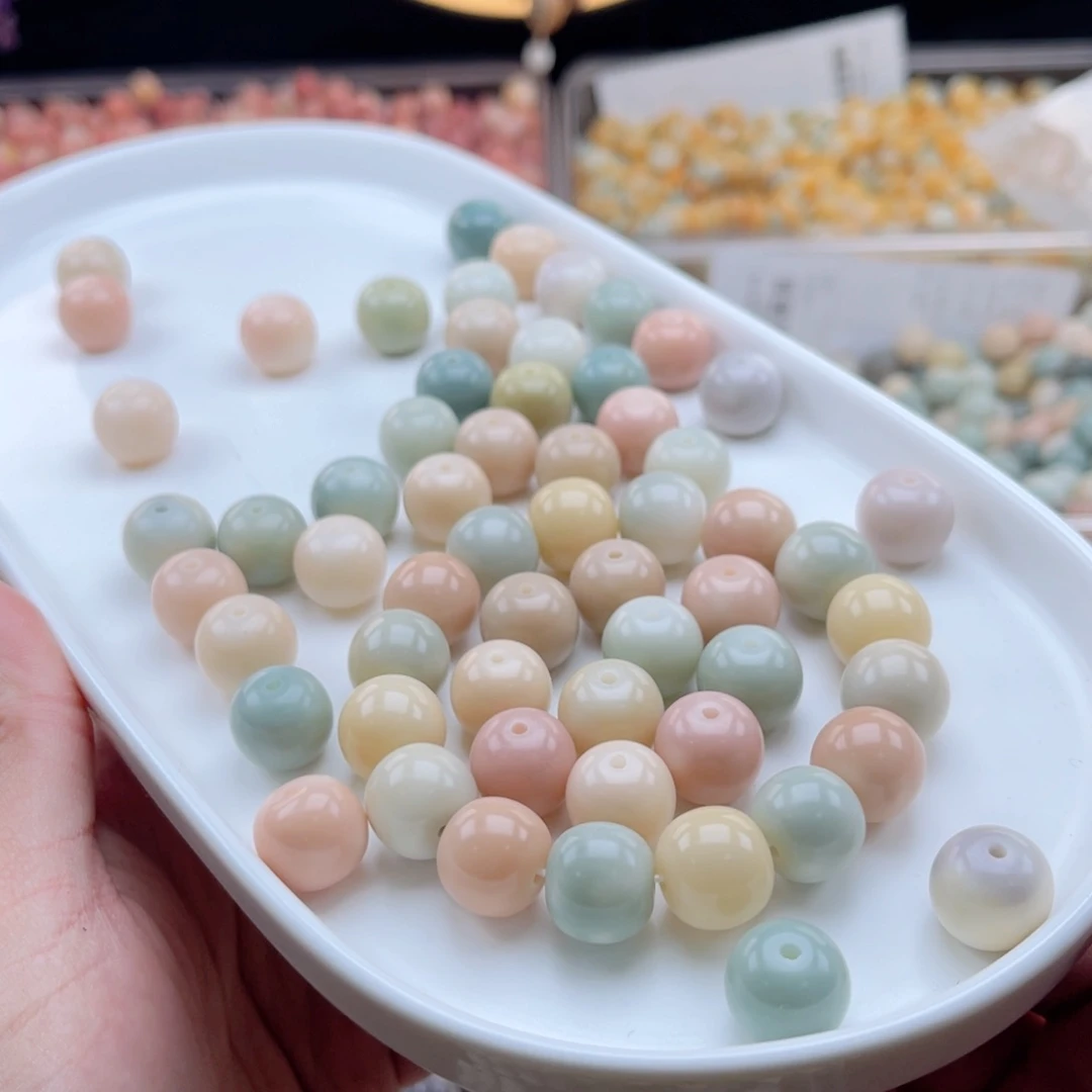 白玉菩提吊坠c14mm15+5颗。新款
