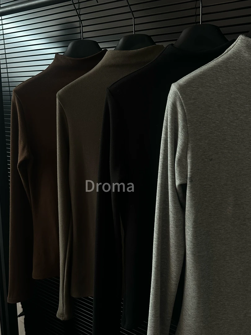 保暖半高领舒适打底衫