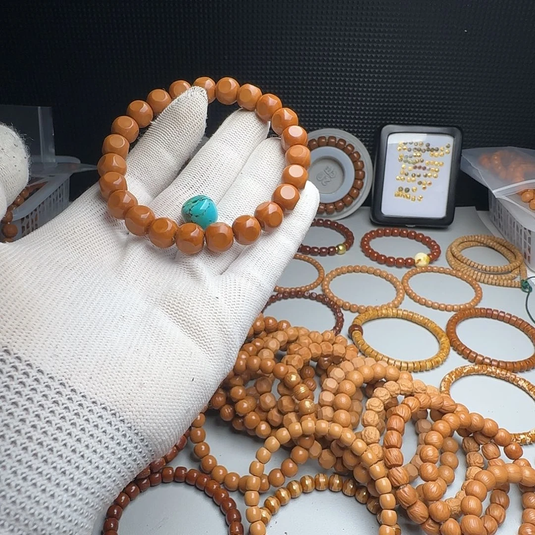 猴头核桃吊坠◆**往六方