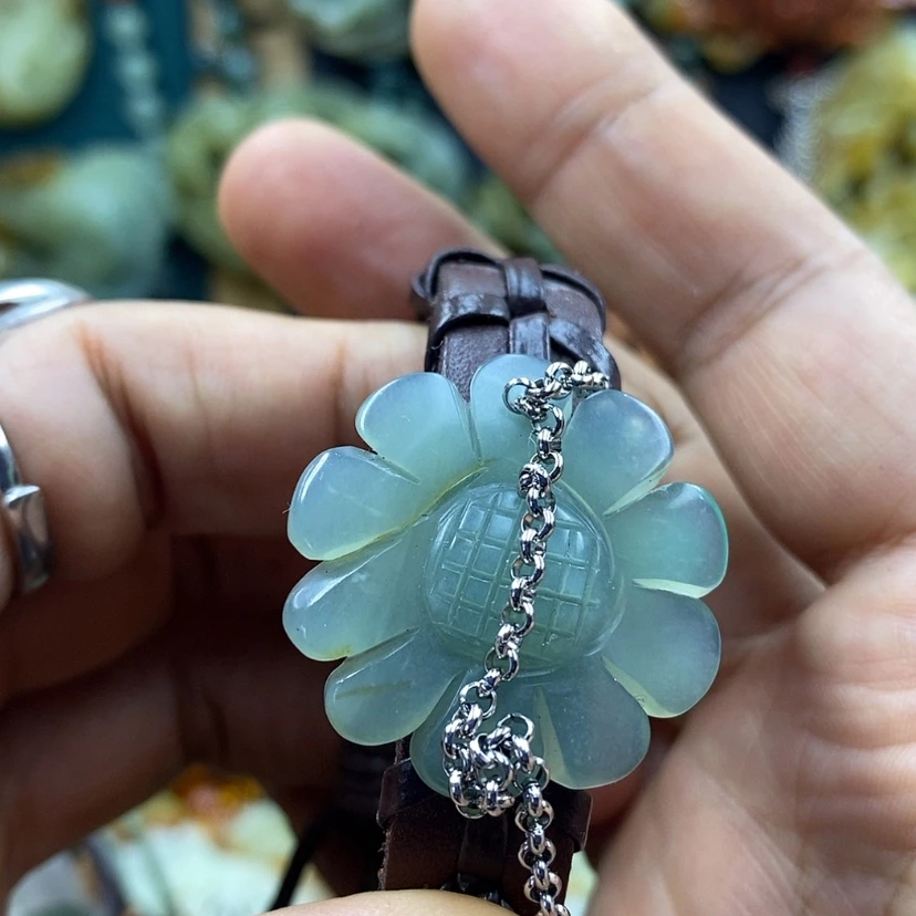 【闪购商品】未镶嵌岫玉手牌