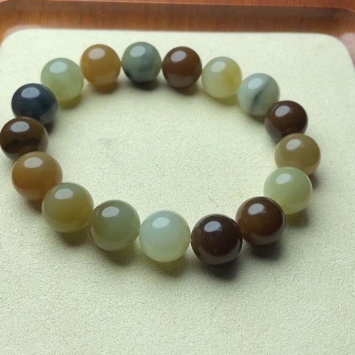 和田玉（糖玉）未镶嵌手链