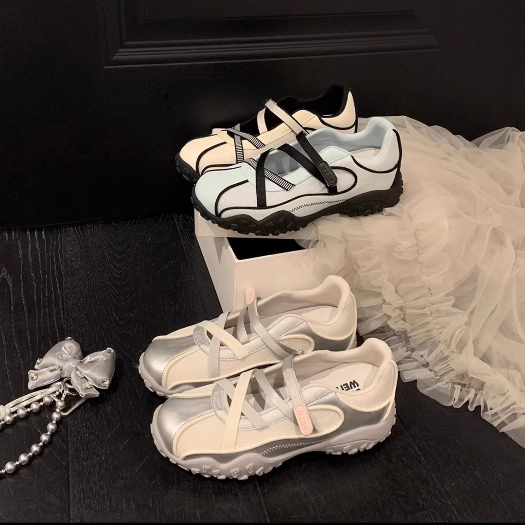 网红爆款芭蕾舞鞋女款2025新款少女德训鞋超火休闲运动鞋软底单鞋