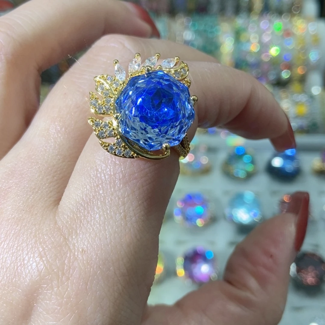 66锆石（处理）戒指