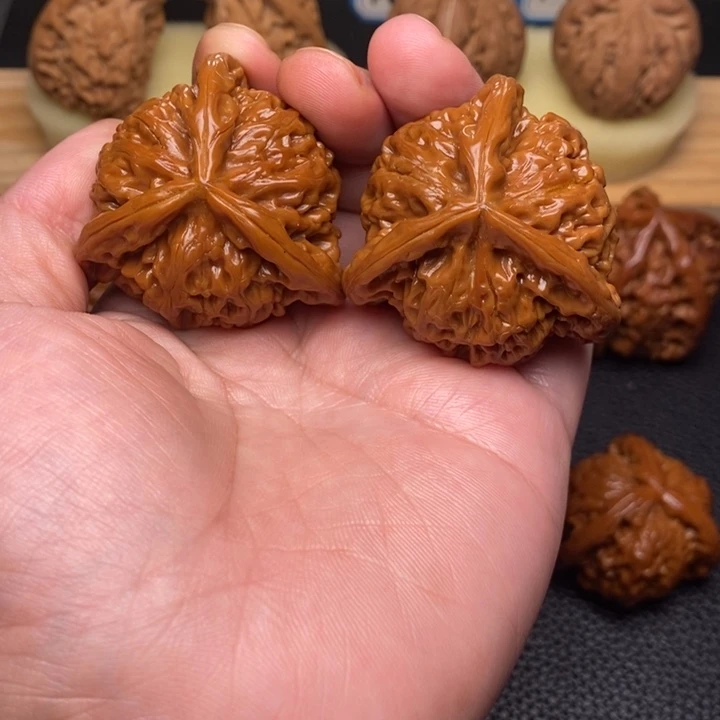 把件文玩核桃永****）工艺三棱