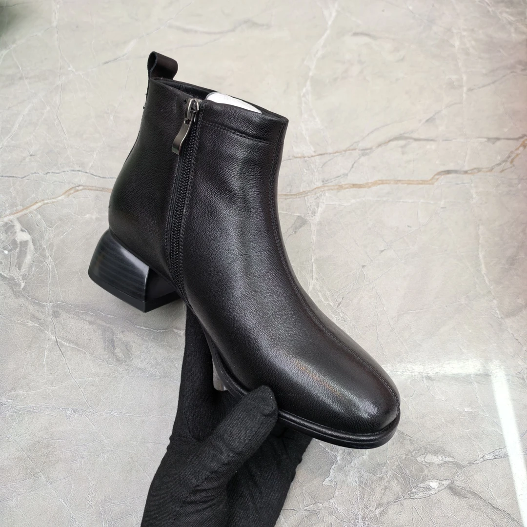 粗跟女靴(羊皮)28-7313