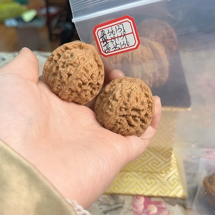 文玩核桃把件赵喜满南将石