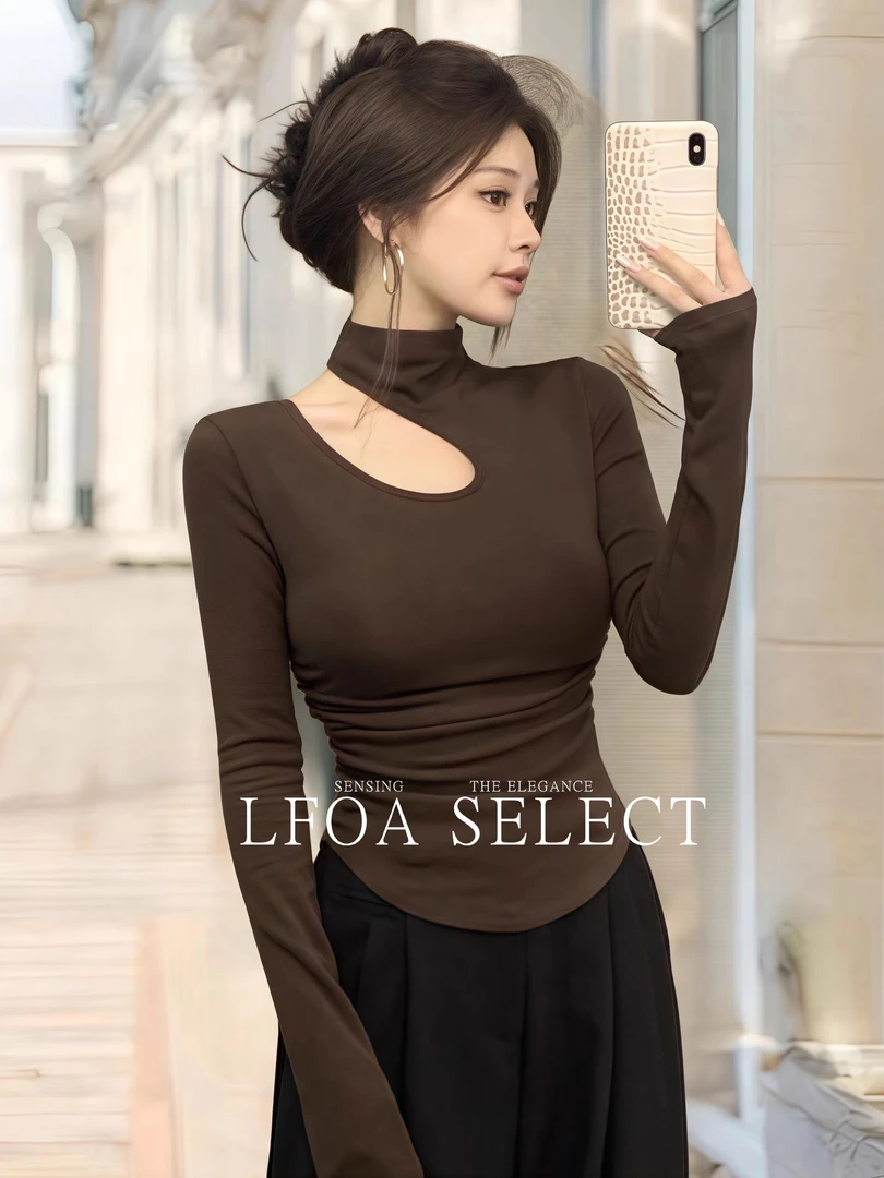 美拉德镂空半高领打底衫女2025春季新款修身显瘦内搭长袖T恤