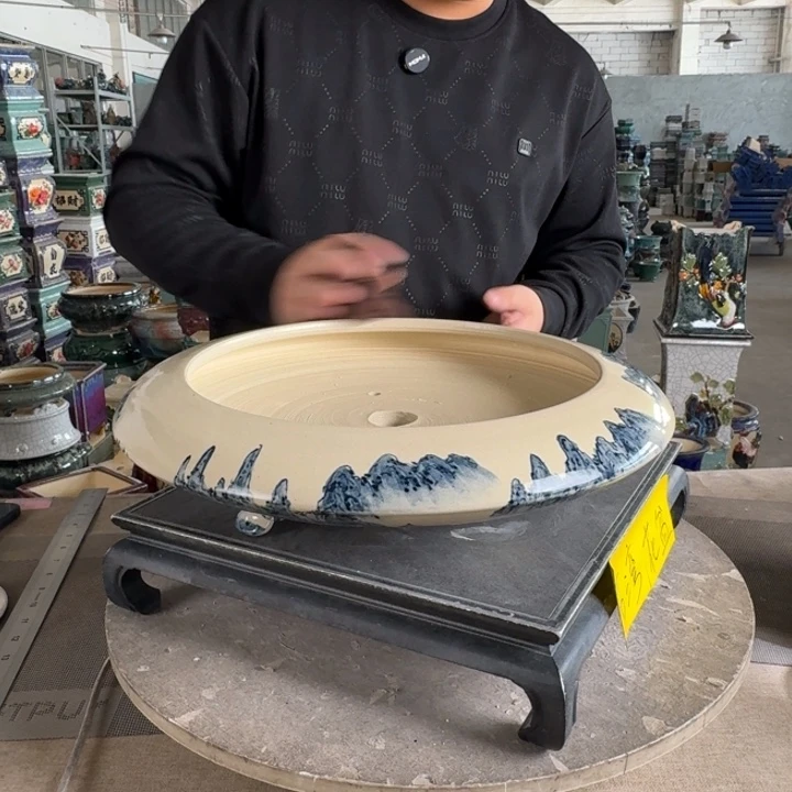 。一风堂石湾花盆 内27*4